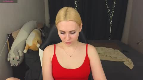 Alena online show from March 9, 2025, 5:28 pm