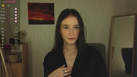 Snapshot of alena_navi chatting on February 4, 2026, 7:20 pm Alena online show from February 4, 2026, 7:20 pm