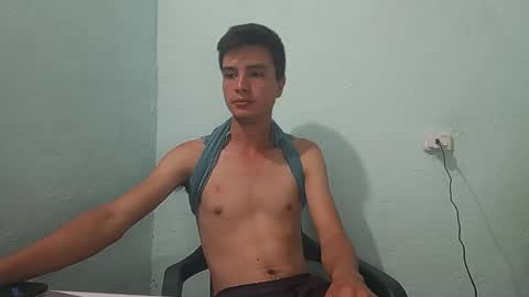 Alejandro online show from January 8, 2025, 1:32 am