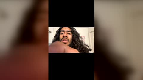 Bigduckandtwonuts online show from November 25, 2025, 10:15 am