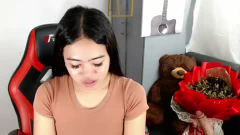 alesha_vibe_me online show from July 13, 2026, 12:19 pm