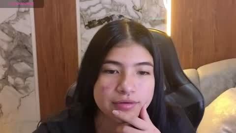 Snapshot of alesia_v chatting on July 12, 2026, 2:57 am Live 1000pm 600am COLOMBIAN HOUR online show from July 12, 2026, 2:57 am