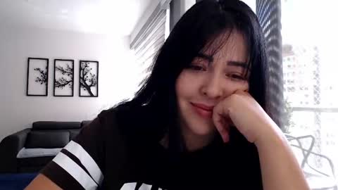 Snapshot of aleska__bell chatting on July 16, 2026, 3:29 pm Aleska online show from July 16, 2026, 3:29 pm