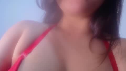 QUEEN OFF MILk  IM BACK  15 NOV online show from September 22, 2025, 10:45 pm