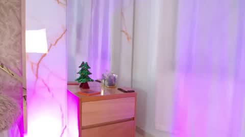 ALESKADUTH  online show from December 5, 2024, 10:01 am