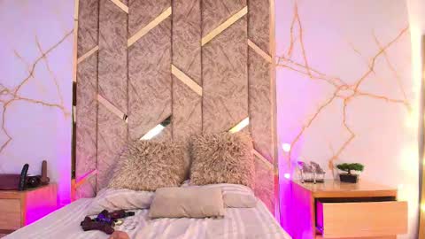 ALESKADUTH  online show from February 12, 2025, 8:59 am