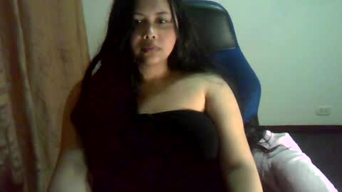 Snapshot of alessandra_cuteandhorny chatting on July 4, 2026, 5:46 am Alicee online show from July 4, 2026, 5:46 am