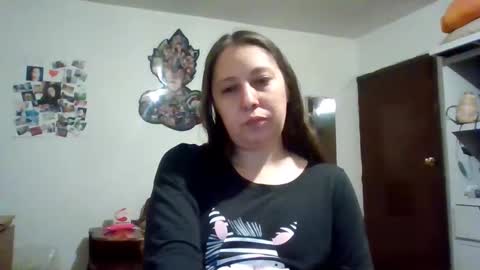 Alessandra Conrado online show from April 14, 2026, 7:14 am