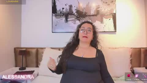 Snapshot of alessandraleroy chatting on April 20, 2026, 12:08 pm Alessandra online show from April 20, 2026, 12:08 pm