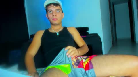 Alessandro online show from February 15, 2026, 6:43 am