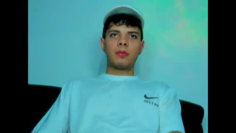 Alessandro online show from February 17, 2026, 6:32 am