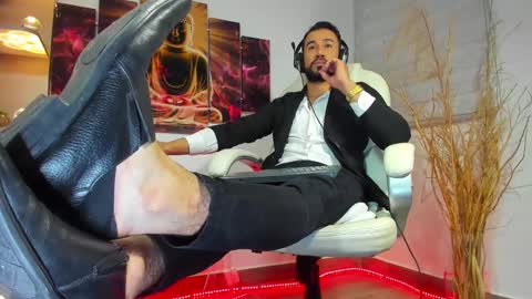 Snapshot of alessandro__wye chatting on February 13, 2025, 9:41 am ALESSANDRO WYE online show from February 13, 2025, 9:41 am