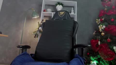 Alessandro INDEPENDENT MODEL online show from December 5, 2025, 12:30 am