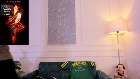 Snapshot of alessandro_dybala chatting on September 10, 2025, 12:27 pm Alessandro Dybala online show from September 10, 2025, 12:27 pm