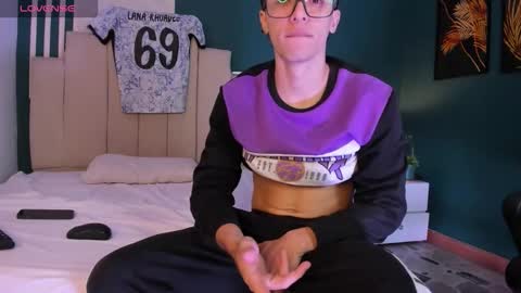 Alessandro Dybala online show from November 21, 2025, 12:26 pm