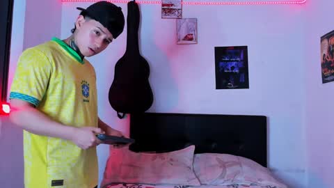 Alessandro online show from January 17, 2025, 1:15 am