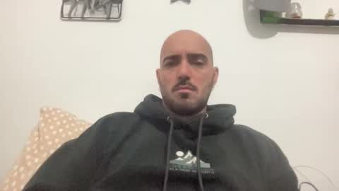 alessandromori91 online show from January 12, 2026, 6:51 am