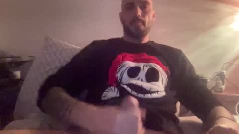 alessandromori91 online show from February 18, 2026, 9:11 pm