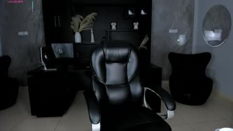 Snapshot of alessaromero chatting on June 8, 2026, 7:58 pm ALESSA ROMERO online show from June 8, 2026, 7:58 pm