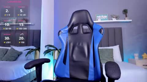 A L E S S I A online show from September 26, 2025, 7:40 pm