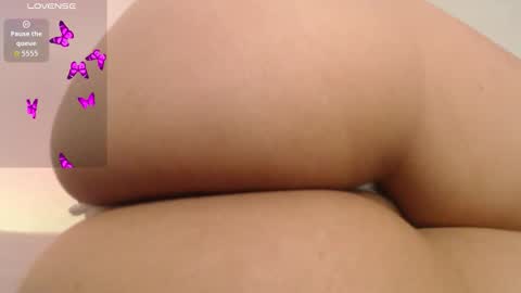 alessia_santorinni online show from October 15, 2025, 3:45 pm