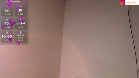 alessia_santorinni online show from January 14, 2026, 7:08 pm