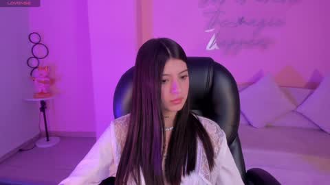 Alessia  online show from December 27, 2024, 10:05 pm