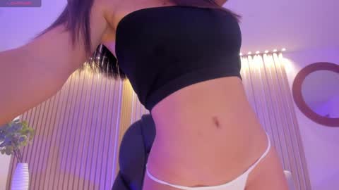 Alessia  online show from January 17, 2025, 7:38 pm