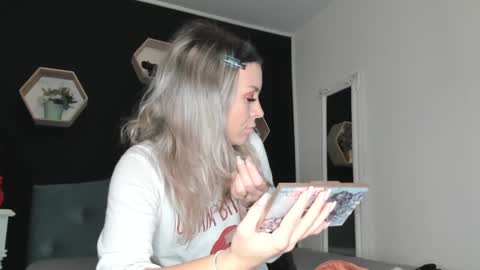 alesys69 online show from December 8, 2024, 10:47 pm