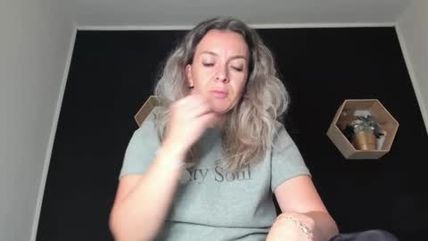 alesys69 online show from September 20, 2025, 11:17 pm