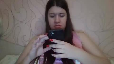 Aletta Oushen online show from January 2, 2025, 12:57 pm
