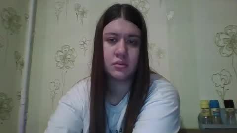 Aletta Oushen online show from February 7, 2025, 1:53 pm