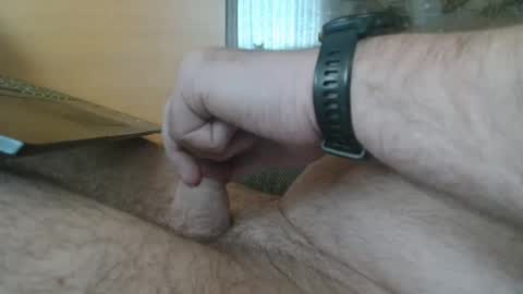 Snapshot of alex081569 chatting on November 16, 2025, 2:22 pm alex081569 online show from November 16, 2025, 2:22 pm