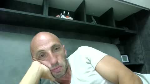 alex120475 online show from September 9, 2025, 9:25 pm