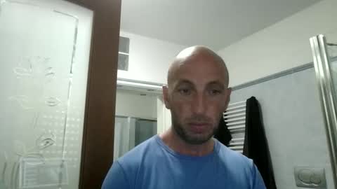 Snapshot of alex120475 chatting on April 17, 2026, 7:44 am alex120475 online show from April 17, 2026, 7:44 am
