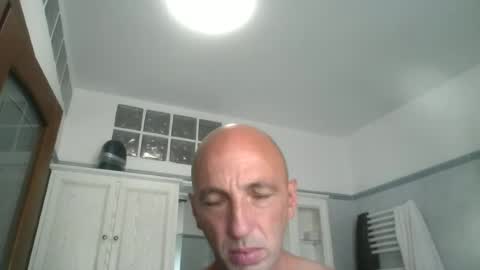 Snapshot of alex120475 chatting on July 3, 2026, 7:48 am alex120475 online show from July 3, 2026, 7:48 am