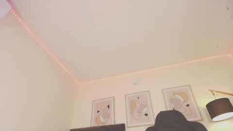 Alexa online show from February 26, 2025, 12:38 am