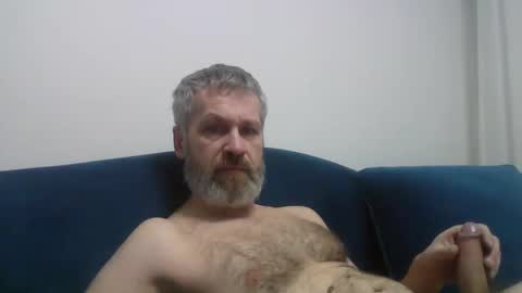 Snapshot of alex80581 chatting on March 4, 2025, 5:32 am Alexey online show from March 4, 2025, 5:32 am