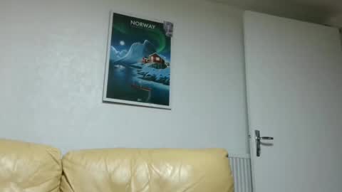 Snapshot of alex83530 chatting on December 31, 2024, 11:06 pm Alex83530 online show from December 31, 2024, 11:06 pm