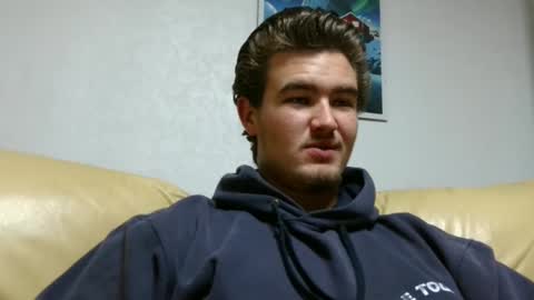 Snapshot of alex83530 chatting on January 2, 2025, 6:23 pm Alex83530 online show from January 2, 2025, 6:23 pm