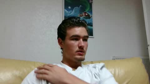 Snapshot of alex83530 chatting on January 6, 2025, 12:46 pm Alex83530 online show from January 6, 2025, 12:46 pm