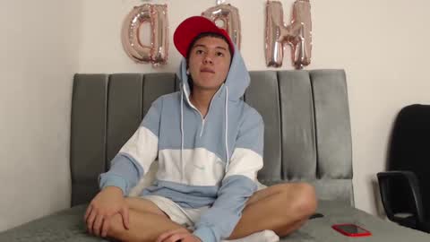 Owen online show from December 4, 2024, 1:58 am