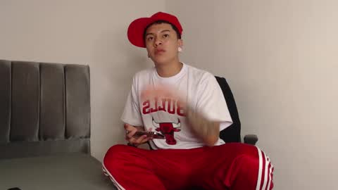 Owen online show from February 15, 2025, 6:12 am