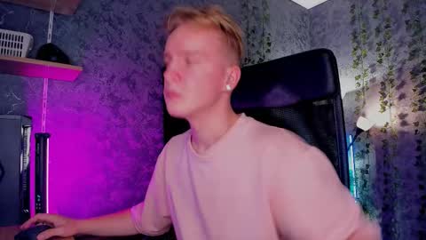 your Alex online show from September 22, 2025, 9:33 am