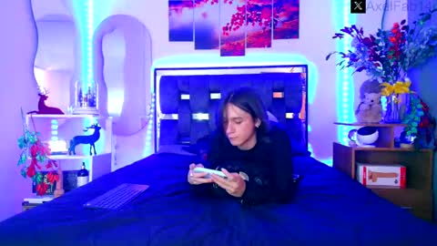 sneider online show from December 3, 2024, 7:11 pm