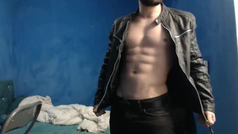 Snapshot of alex_blu chatting on February 10, 2026, 5:00 am Alex online show from February 10, 2026, 5:00 am