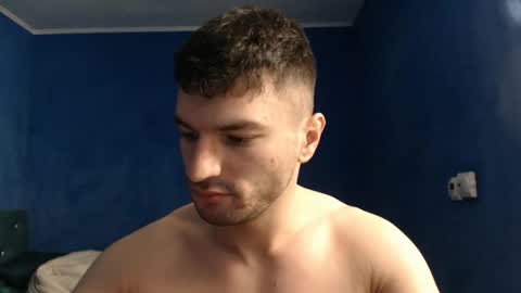 Snapshot of alex_blu chatting on February 24, 2026, 4:54 am Alex online show from February 24, 2026, 4:54 am