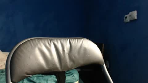 Snapshot of alex_blu chatting on March 3, 2026, 1:50 pm Alex online show from March 3, 2026, 1:50 pm