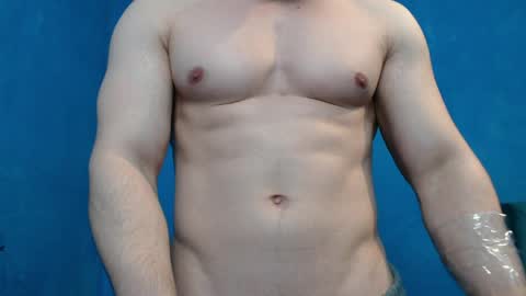 Snapshot of alex_blu chatting on April 7, 2026, 2:06 pm Alex online show from April 7, 2026, 2:06 pm