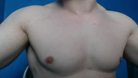 Snapshot of alex_blu chatting on April 14, 2026, 9:48 am Alex online show from April 14, 2026, 9:48 am